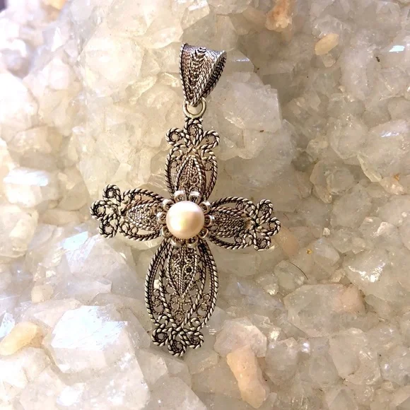 NWOT Ottoman Sterling Silver & Cultured Pearl Cross Pendant Necklace Spiritual